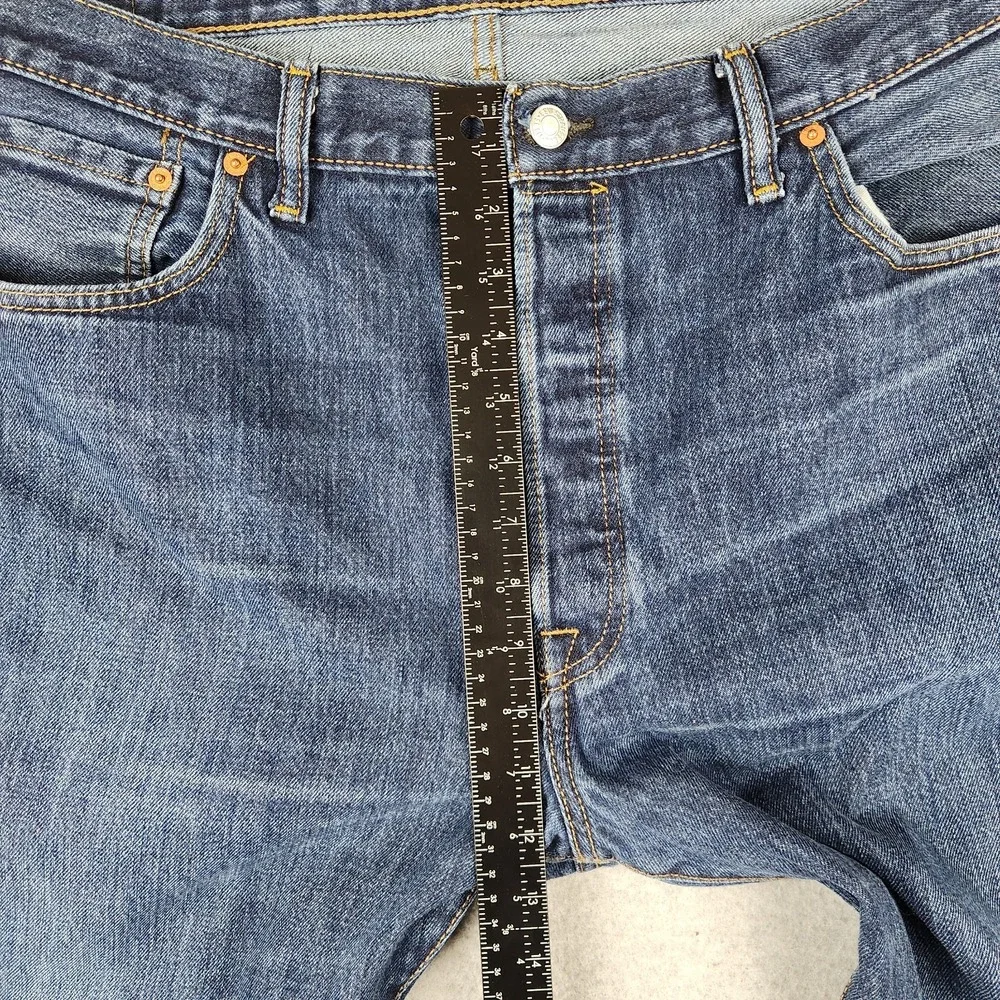 Levi's 501 Jeans Men's 40x30 Original Straight Fit Button Fly Medium 100% Cotton